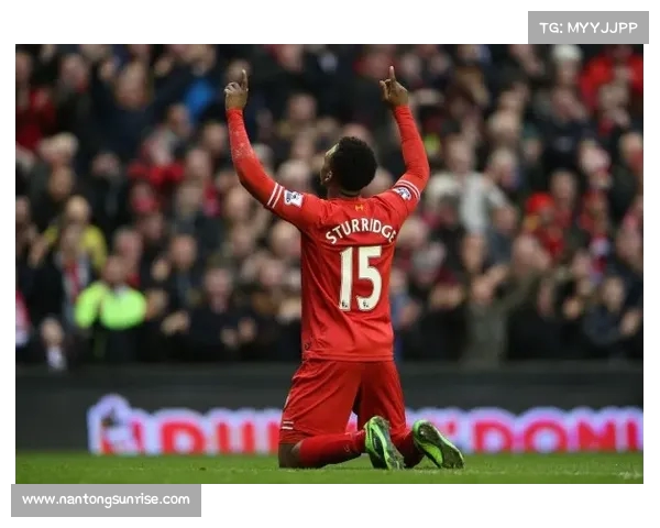 英超赛季最佳中场球员盘点：技术、战术与影响力全面分析